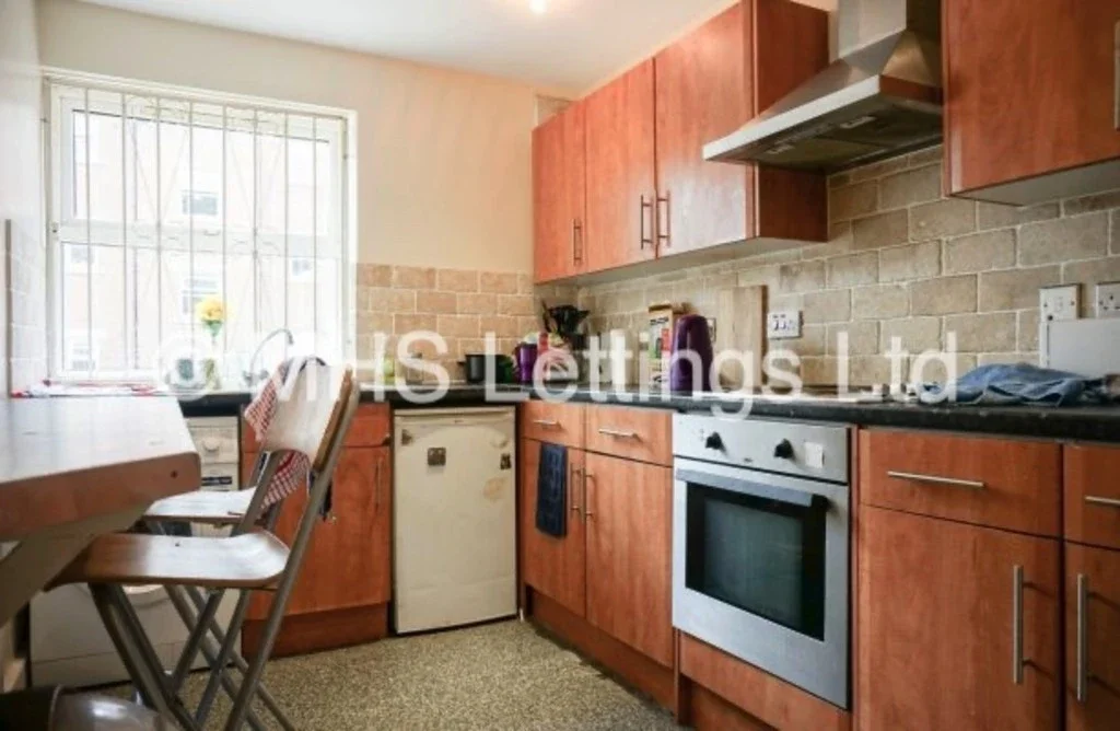 Flat Welton Road in Leeds