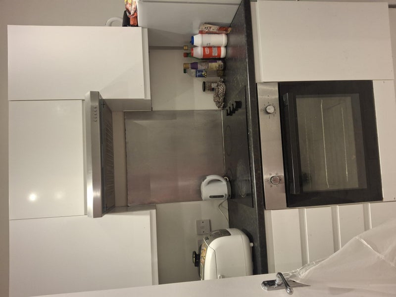 Room Leigh Street in Greater London