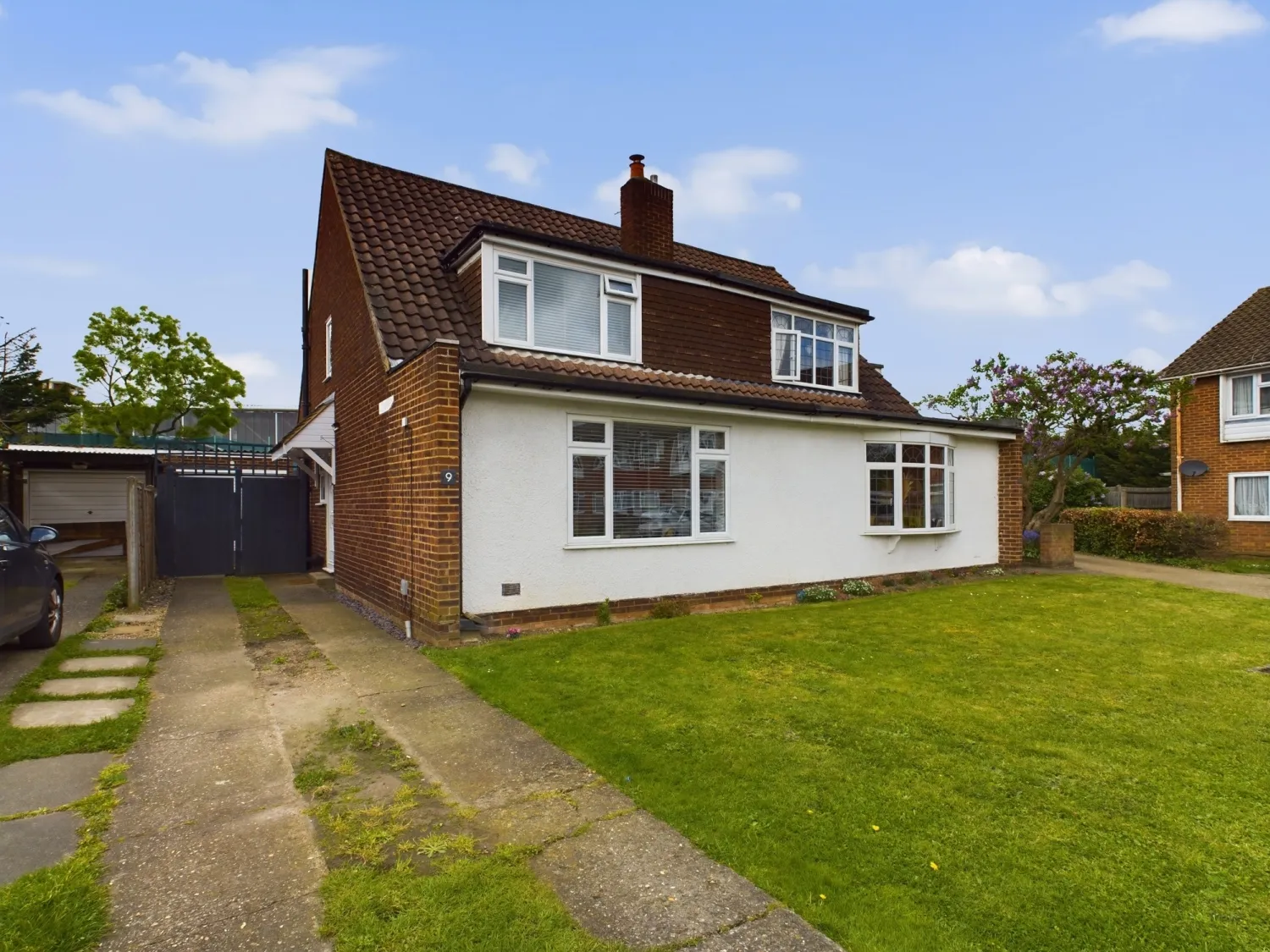 House Epsom Close in Greater London
