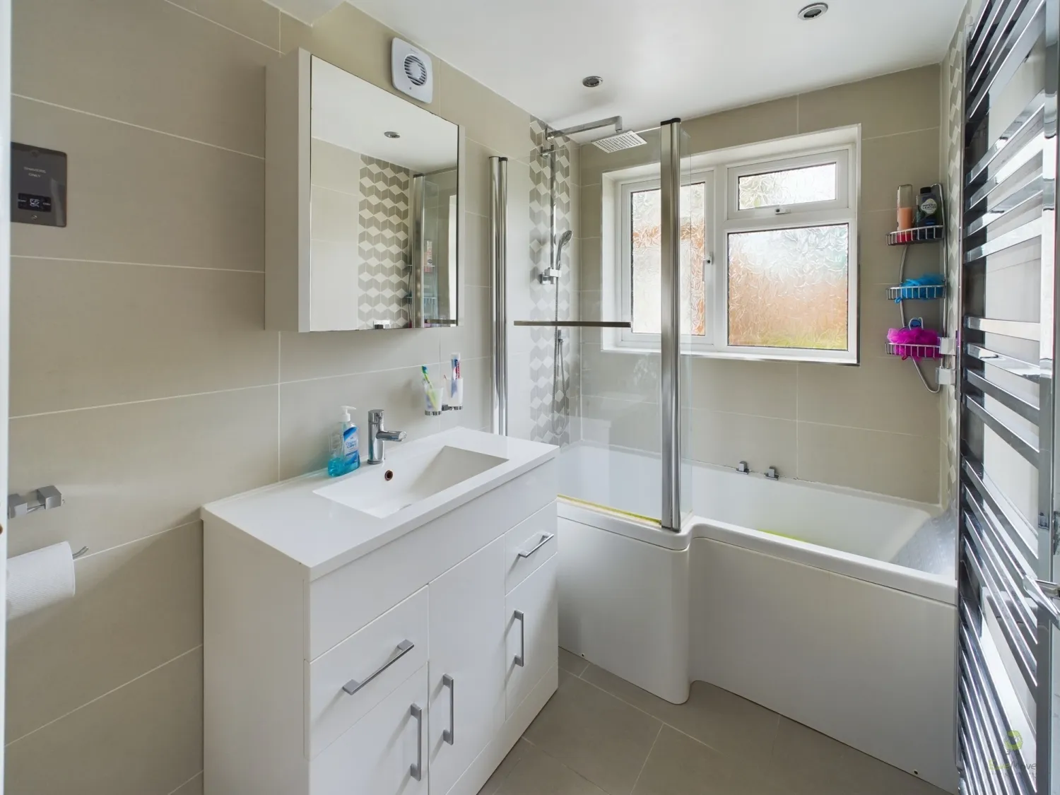 House Epsom Close in Greater London