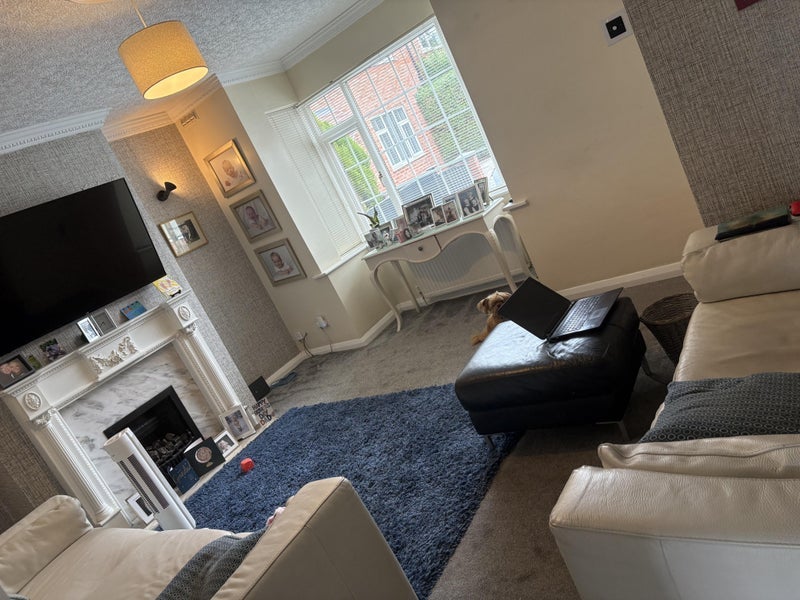 Room Tadman Grove in Trafford
