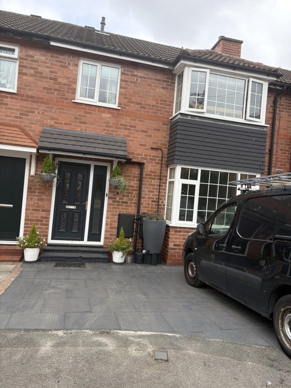 Room Tadman Grove in Trafford