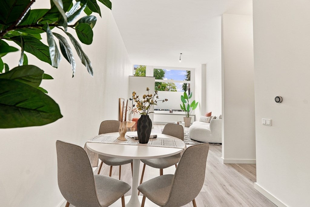 Appartement Eerste Jan van der Heijdenstraat 16 H in Amsterdam