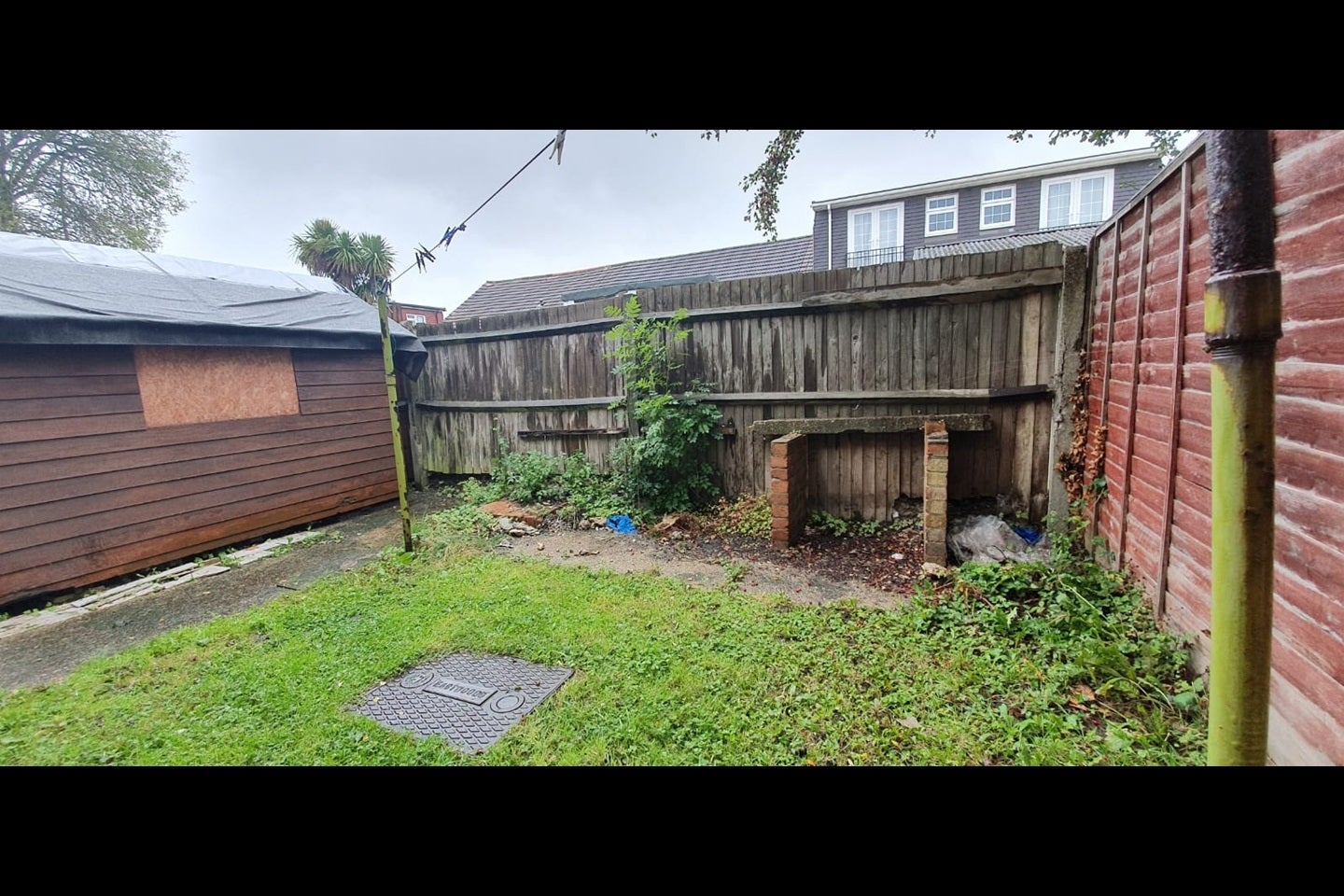 Flat Masefield Lane in Greater London