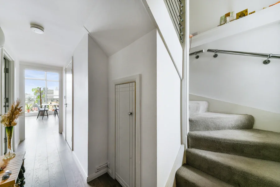 Flat Arbutus Street in Greater London