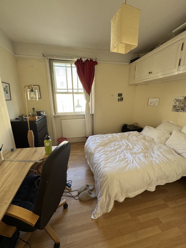 Room Belgrave Road in City of Westminster
