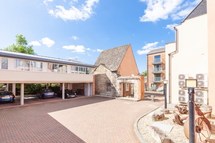 Flat Millbank in Oxford