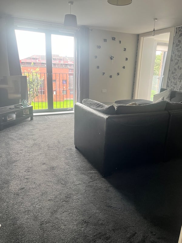 Flat Golspie Street in Glasgow