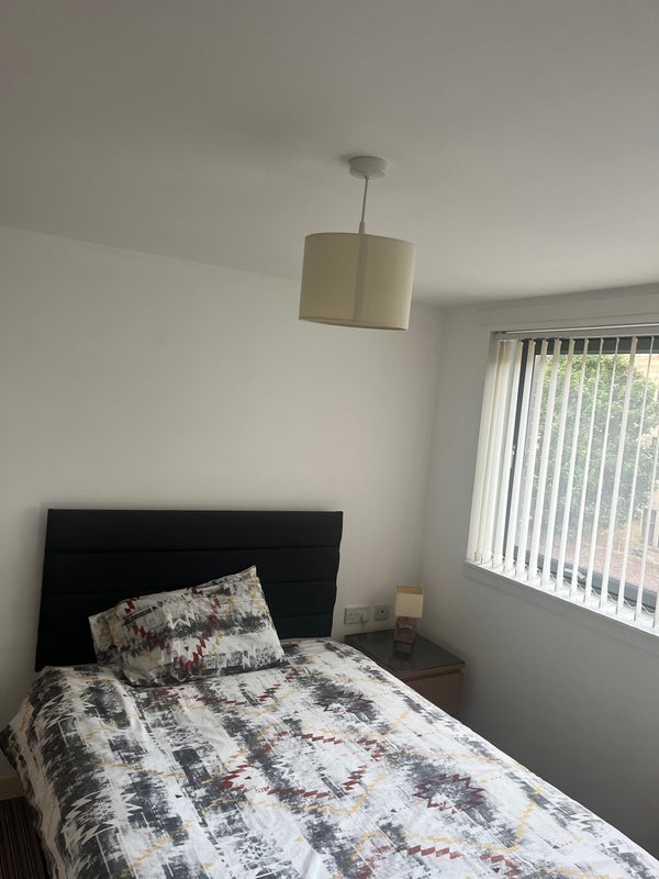 Flat Golspie Street in Glasgow