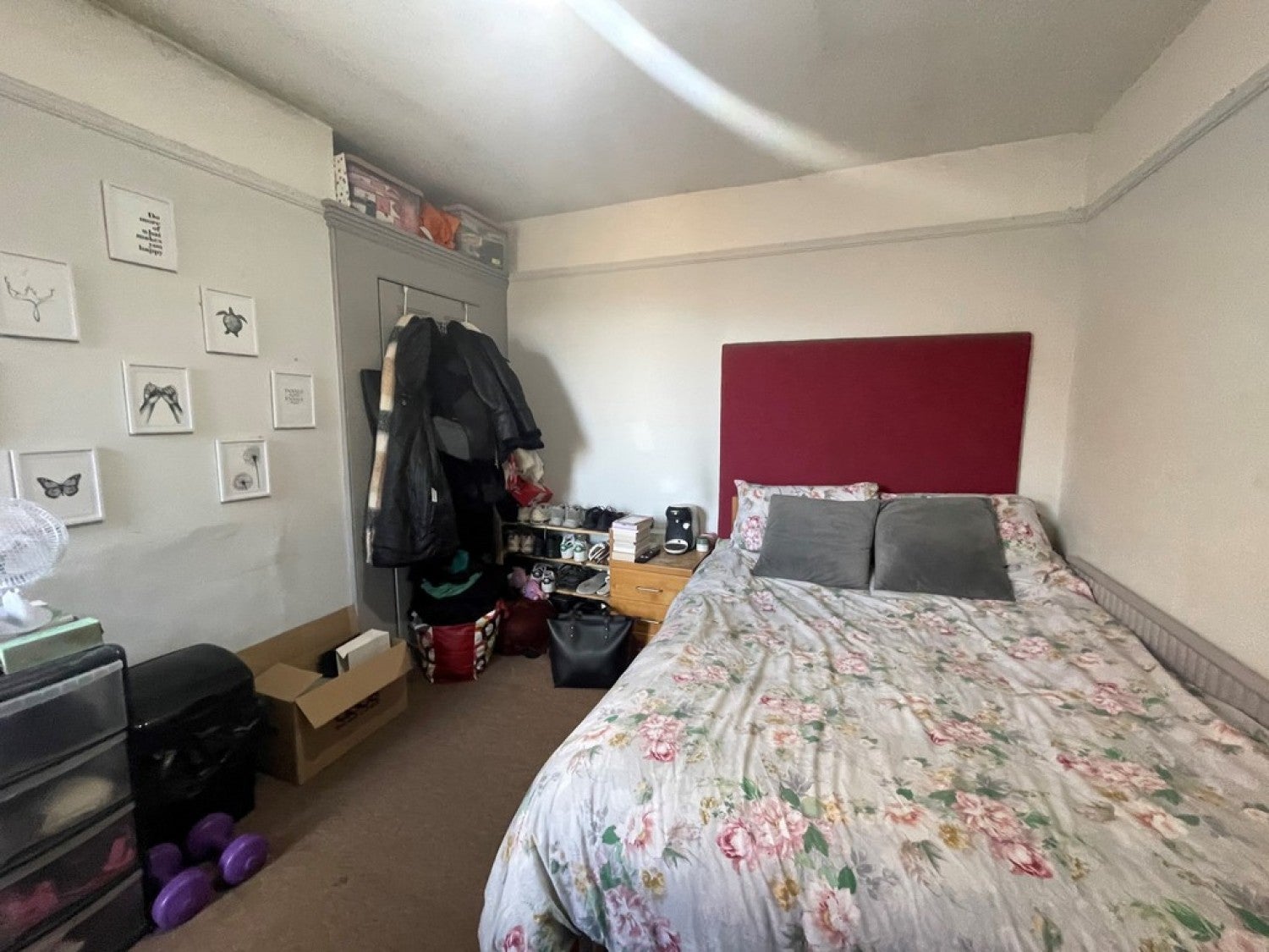Room Parham Road in Canterbury