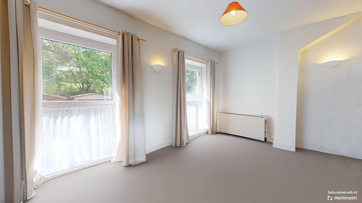 Flat Chevin Side in Leeds