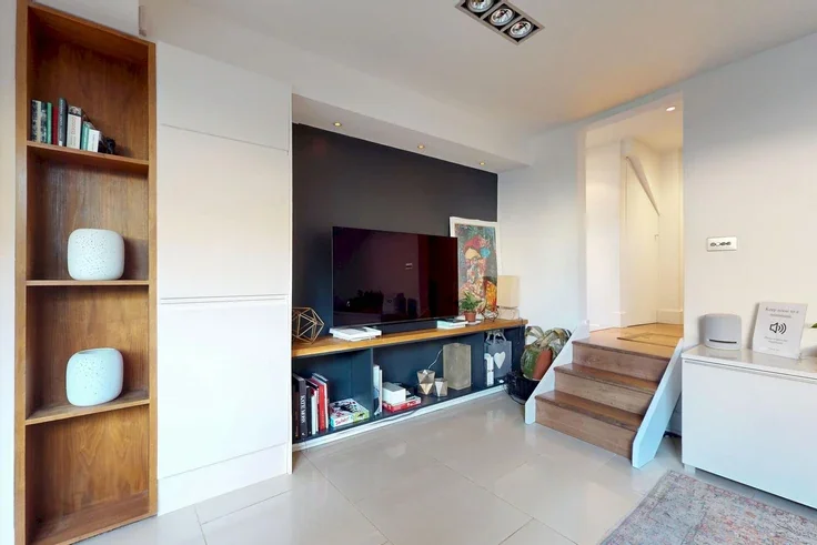 Flat Elder Avenue in Greater London