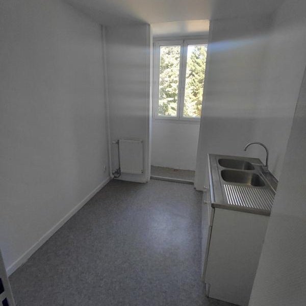 Flat Rue Ferdinand Faulcon in La Tour-du-Pin