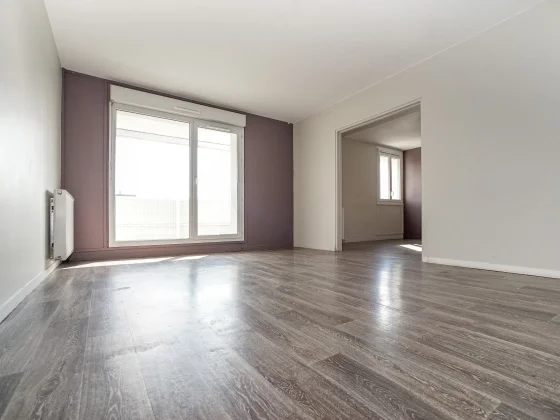 Flat Rue Édouard Benes in Chalon-sur-Saône