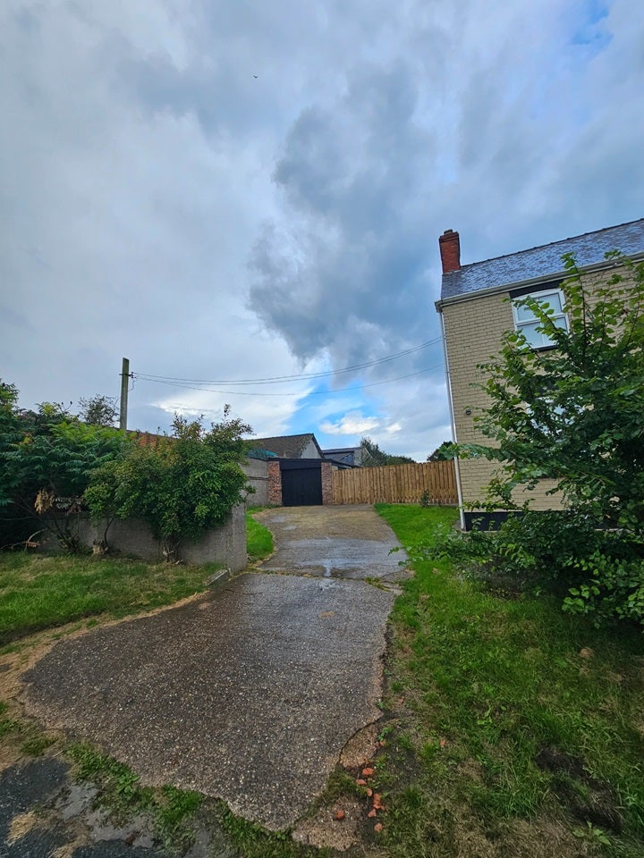 House Kiln House Lane in Roos