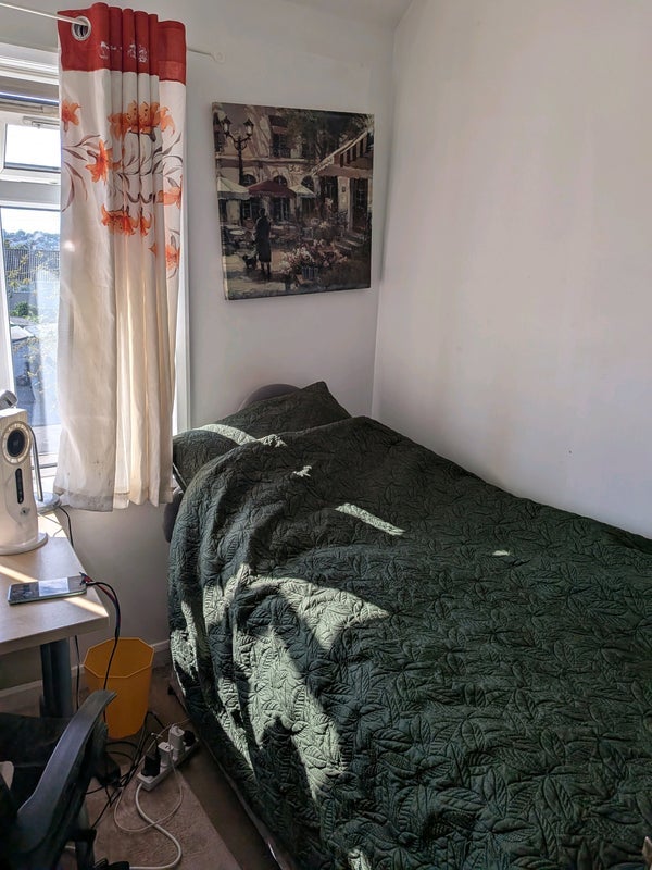 Room Landseer Avenue in Bristol
