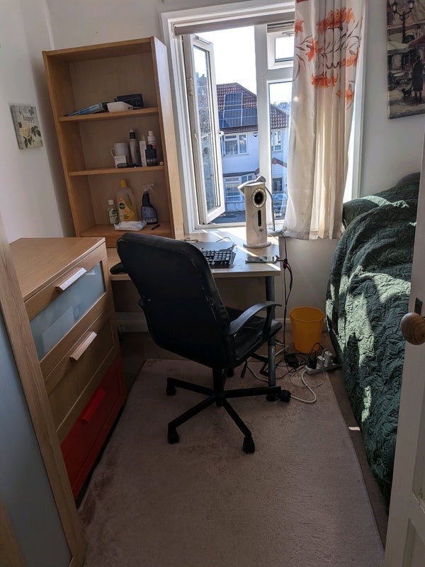 Room Landseer Avenue in Bristol