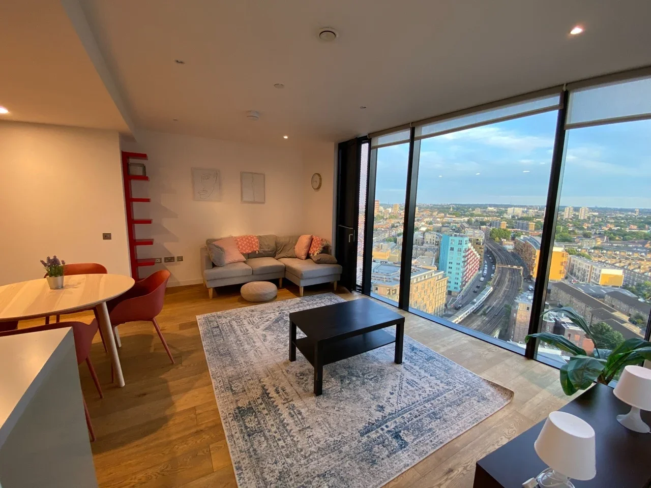 Flat Walworth Road in Greater London