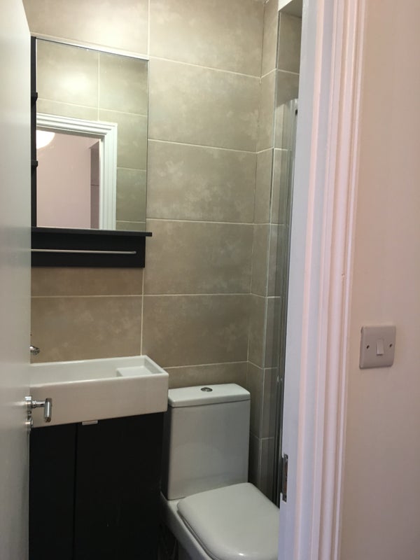 Flat Berkhamsted Avenue in Greater London