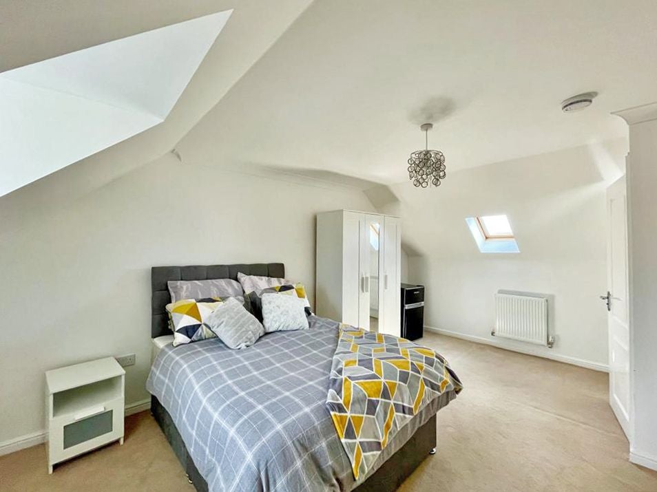Room Maskell Drive in Renhold