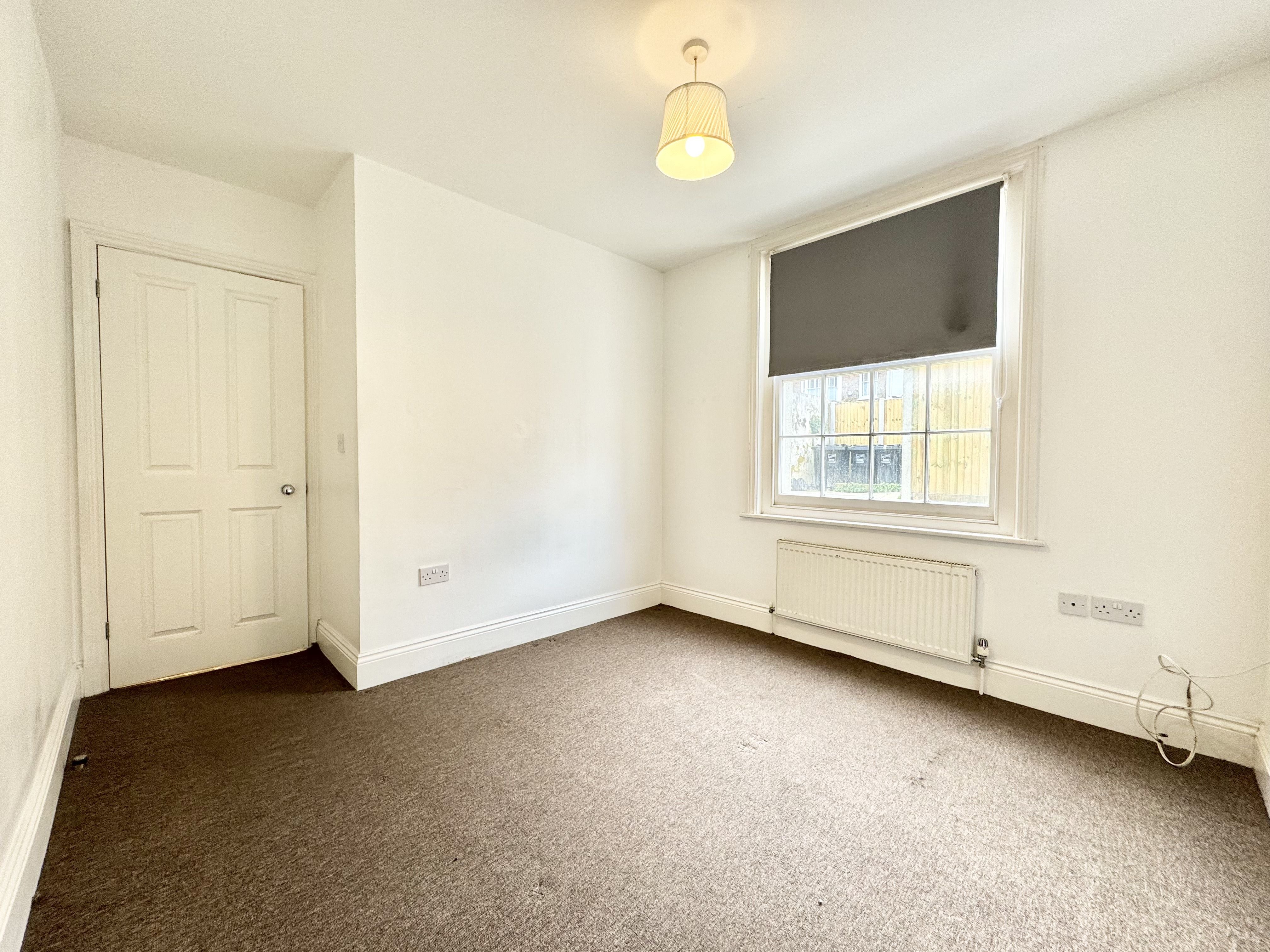 Flat Fort Crescent in Thanet
