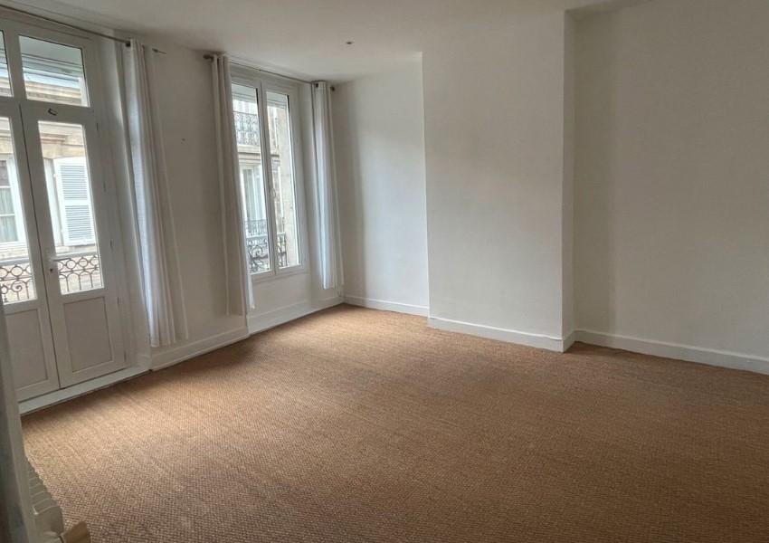 Flat Rue des Treilles in Libourne