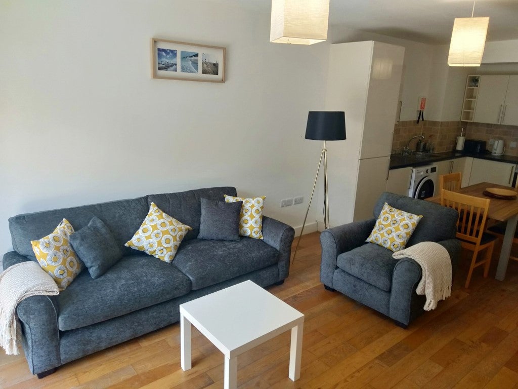 Flat Grand Avenue in Bournemouth
