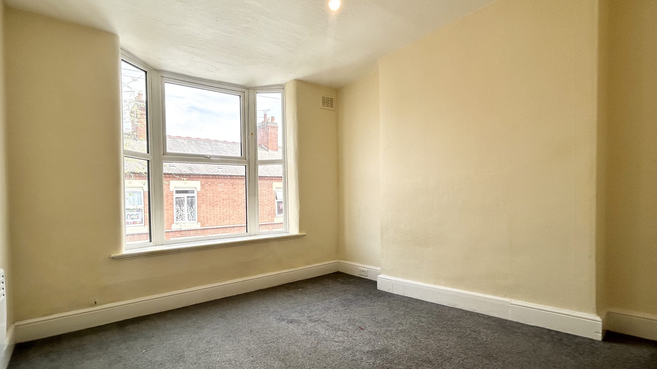 Flat Connaught Street in Leicester