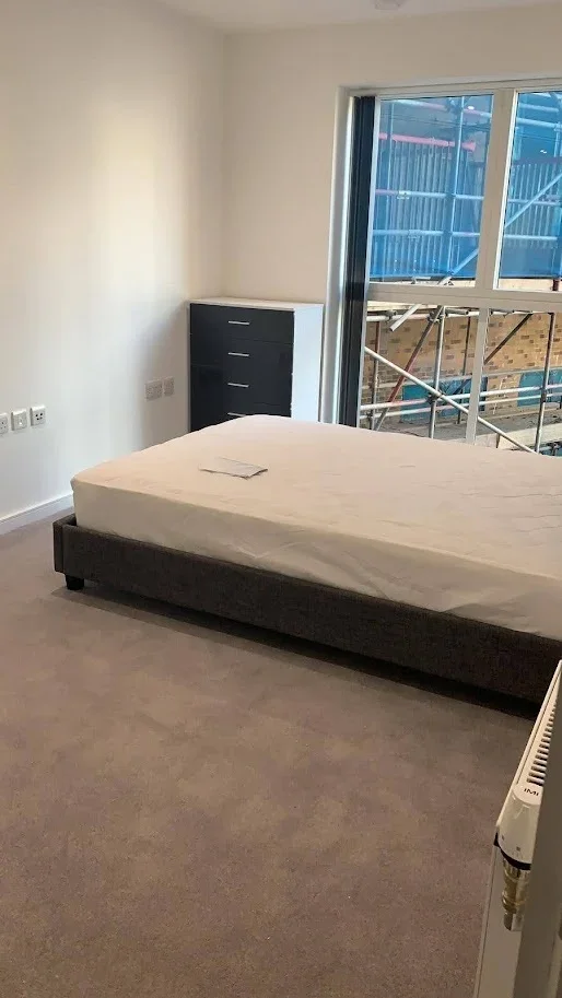 Flat Prospect Row in Greater London