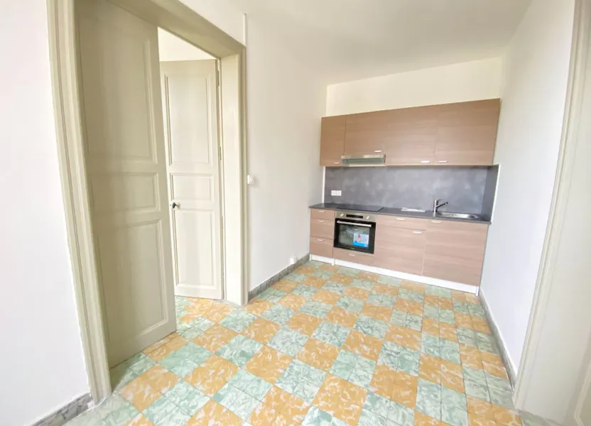 Flat Rue Fernand Granon in Vauvert