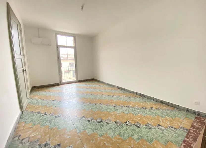 Flat Rue Fernand Granon in Vauvert