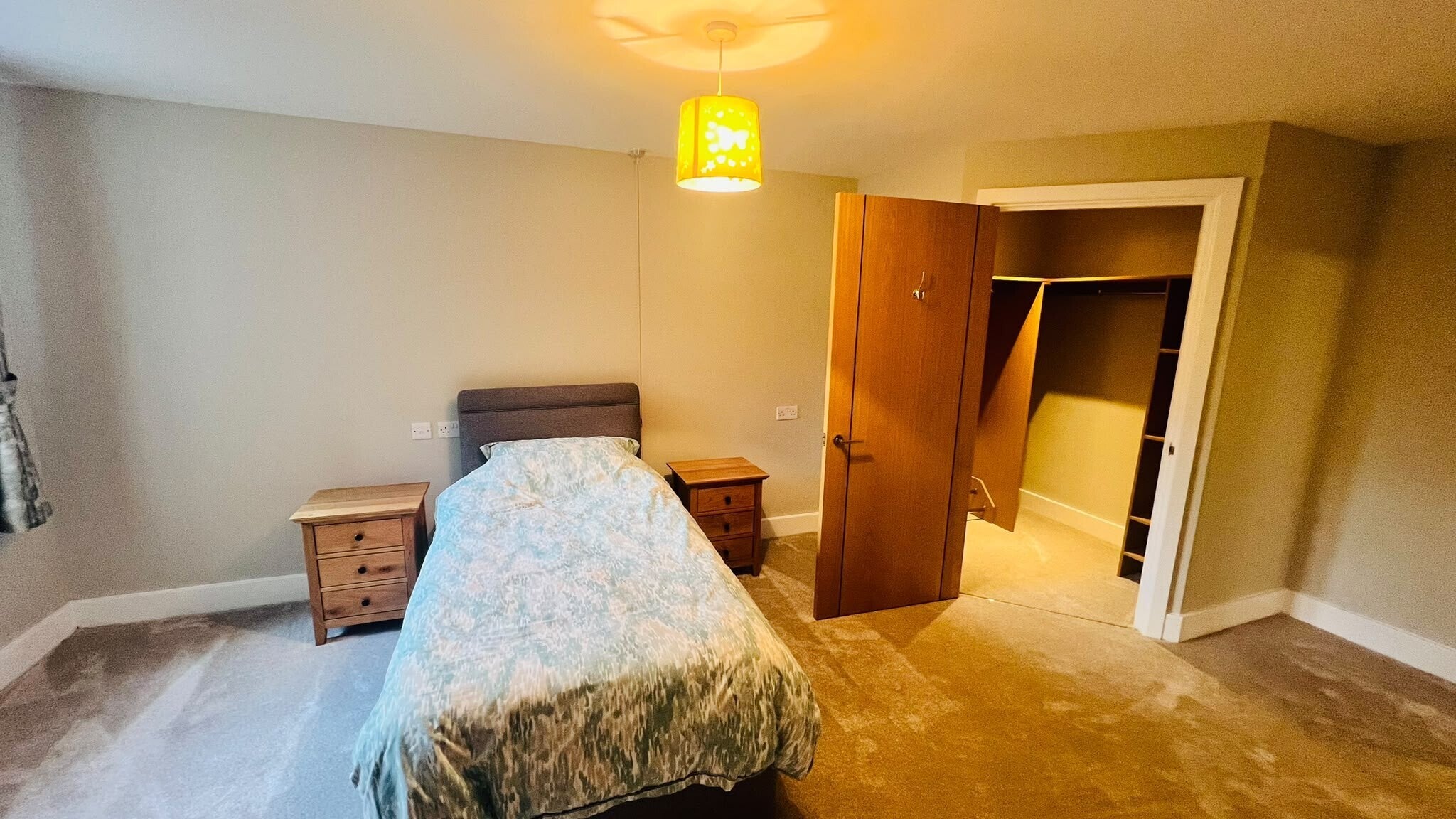 Flat Fairford Road in Maidenhead