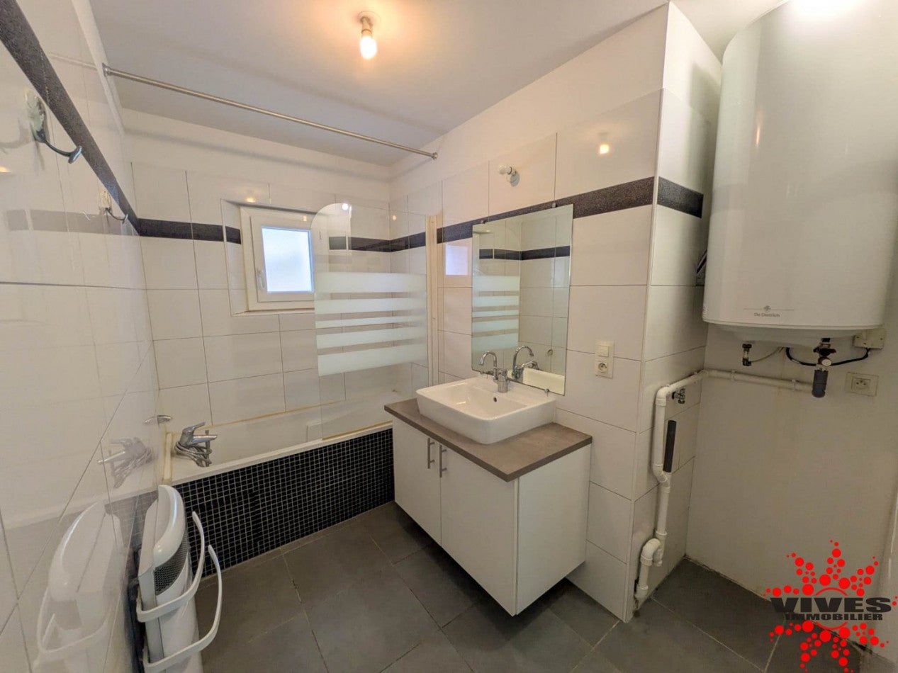 Appartement Grand Rue à Servian