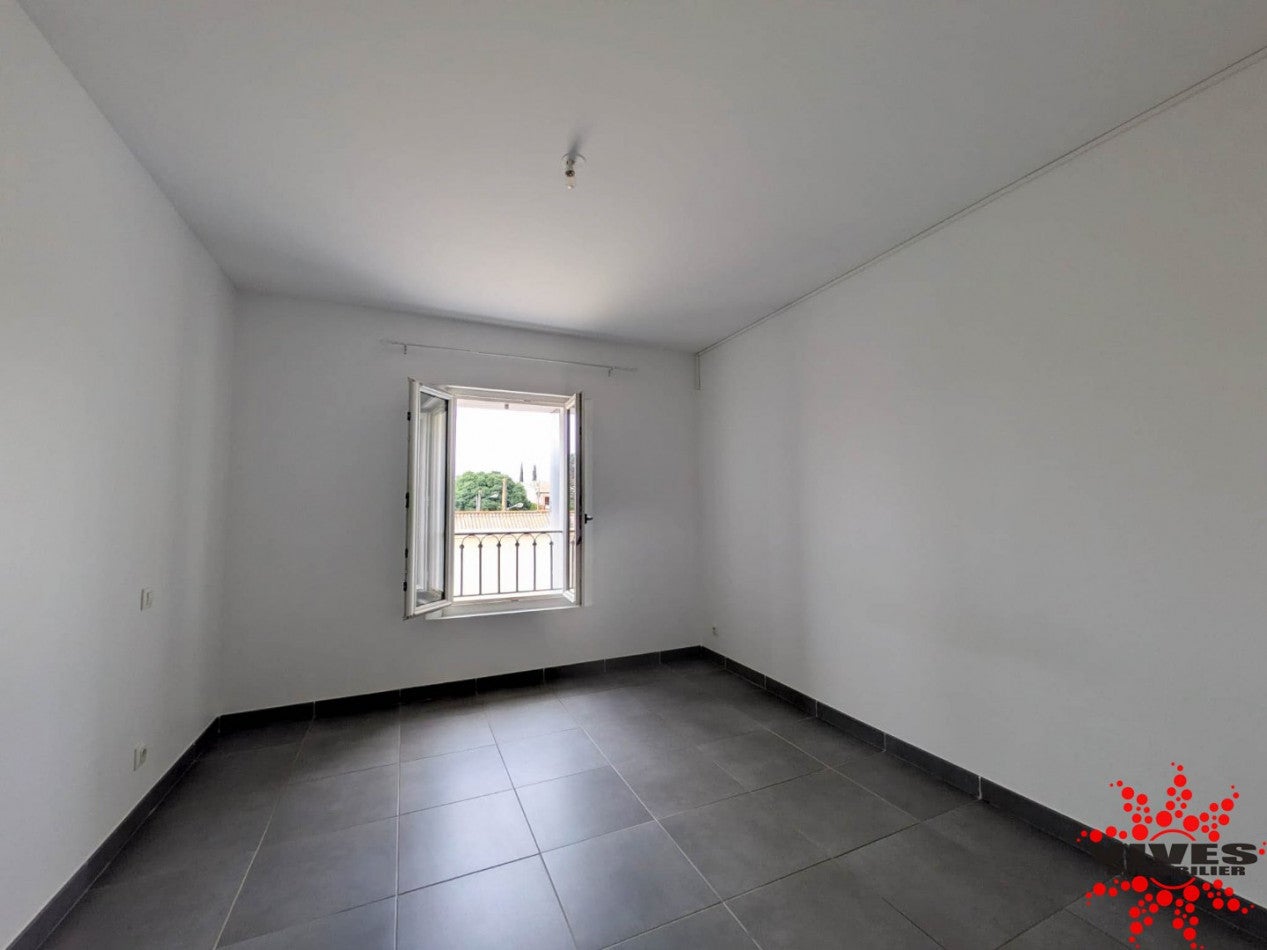 Appartement Grand Rue à Servian