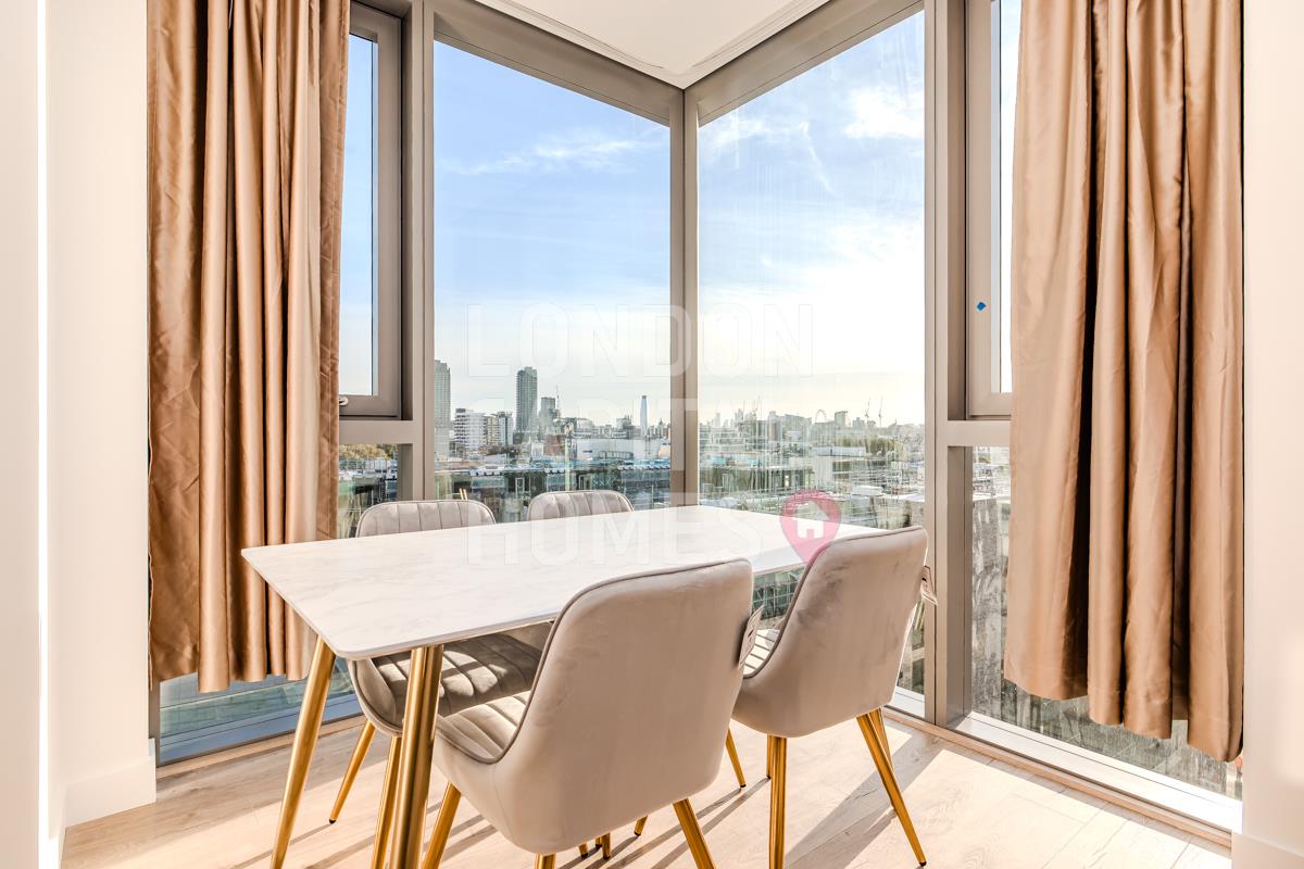 Flat Bollinder Place in London