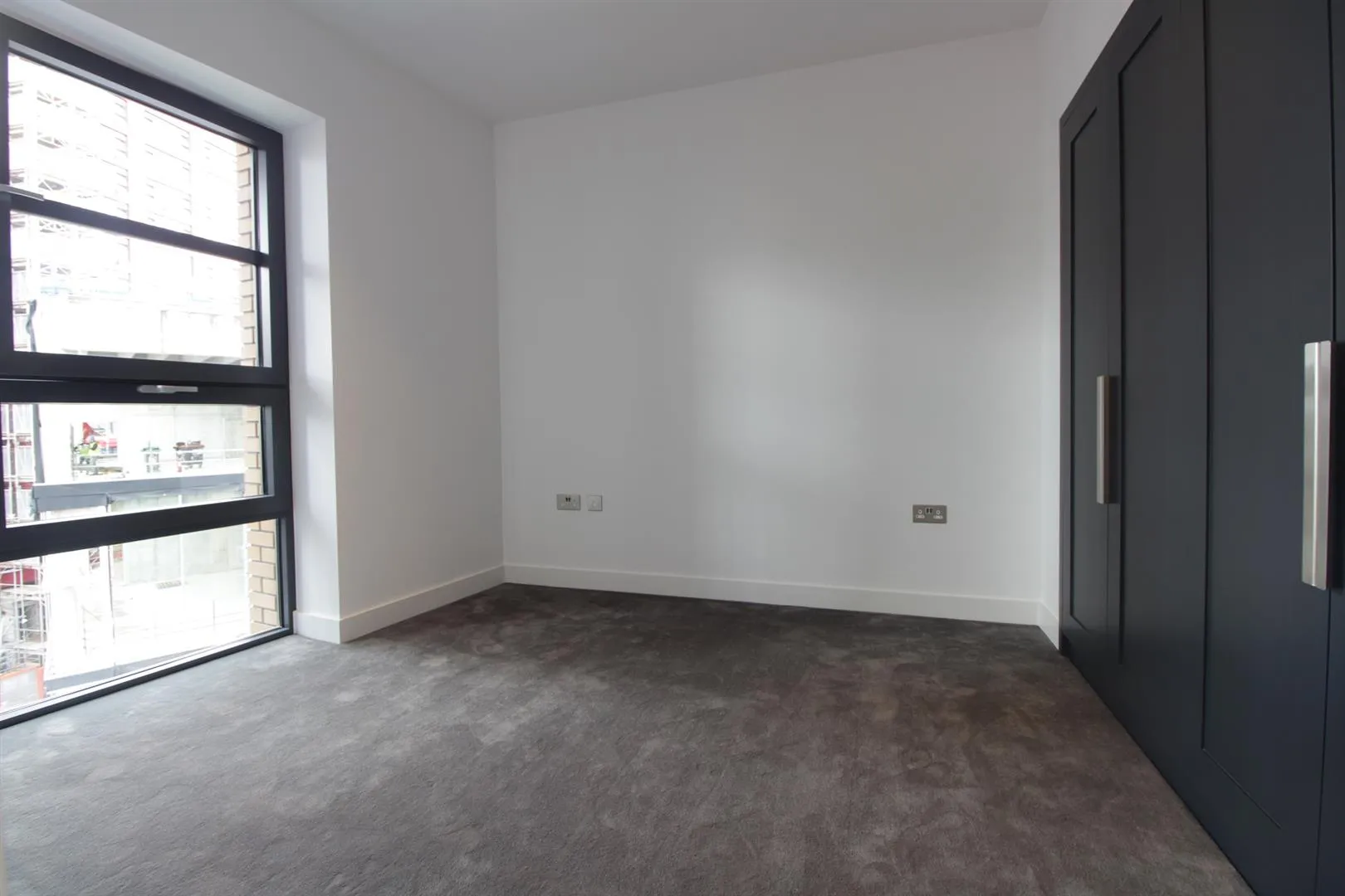 Flat Lyell Street in Greater London