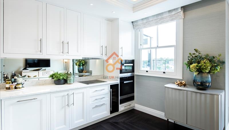 Flat Prince of Wales Terrace in Greater London