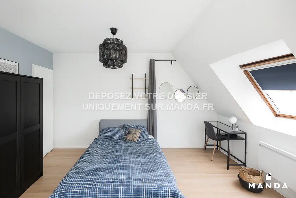Room Rue Vaillant in Lambersart