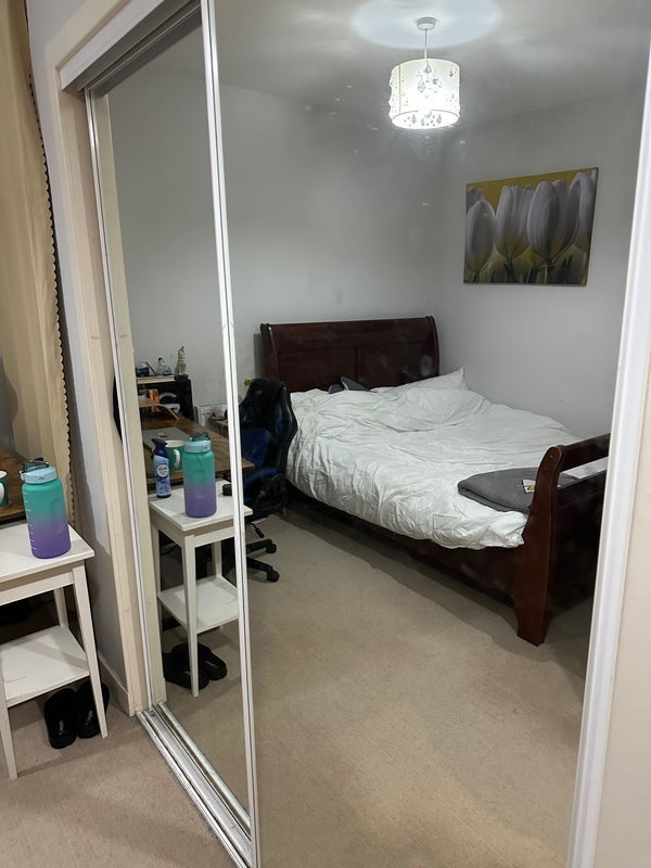 Room Old Dumbarton Road in Glasgow