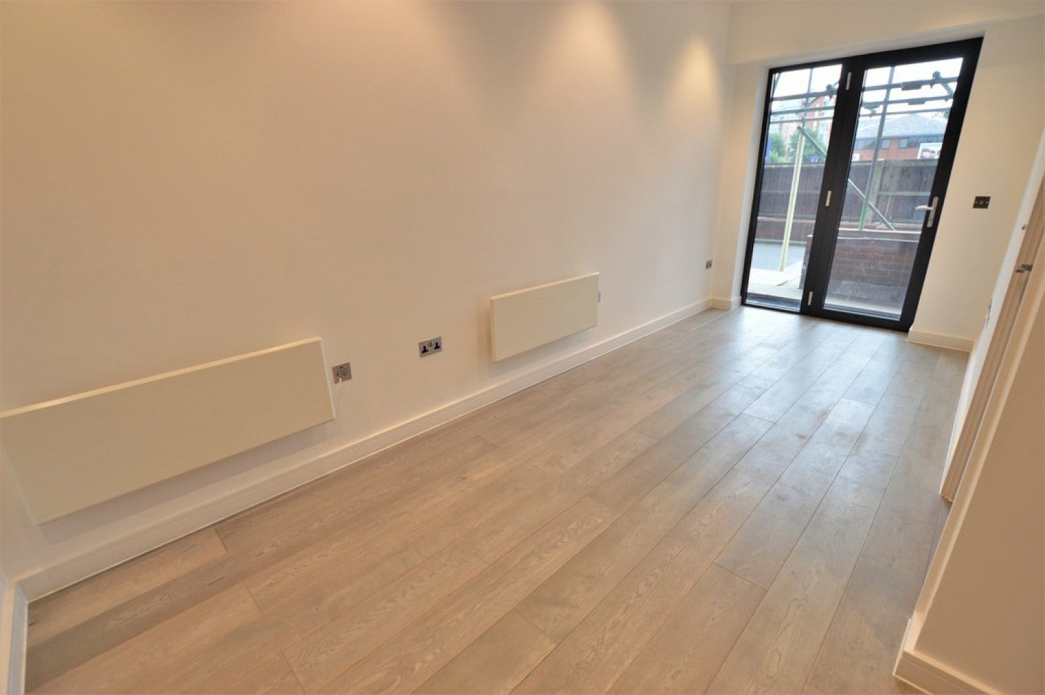 Flat Wellington Street in Slough