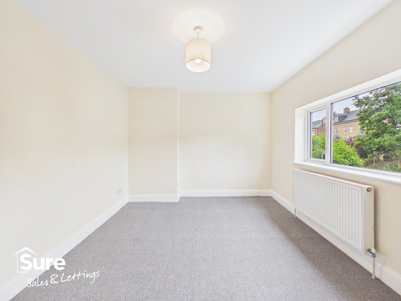 Flat Gossoms End in Dacorum