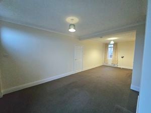 Flat Ravensworth Street in Bedlington Station