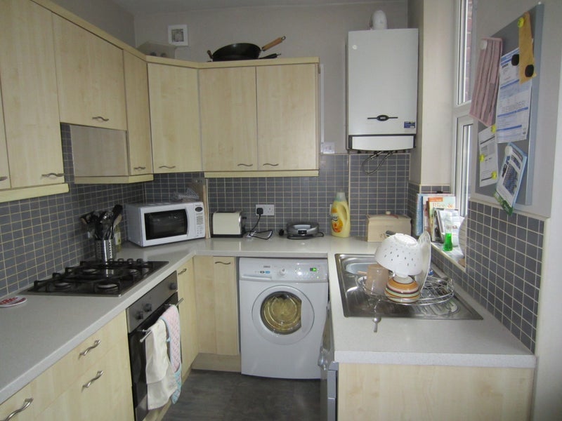 Room Blair Athol Road in Sheffield