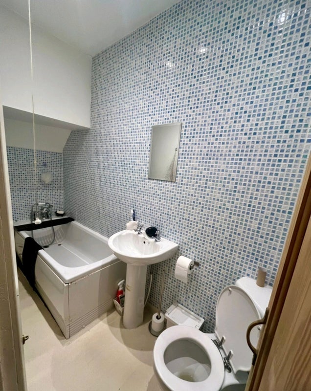Room Blair Athol Road in Sheffield