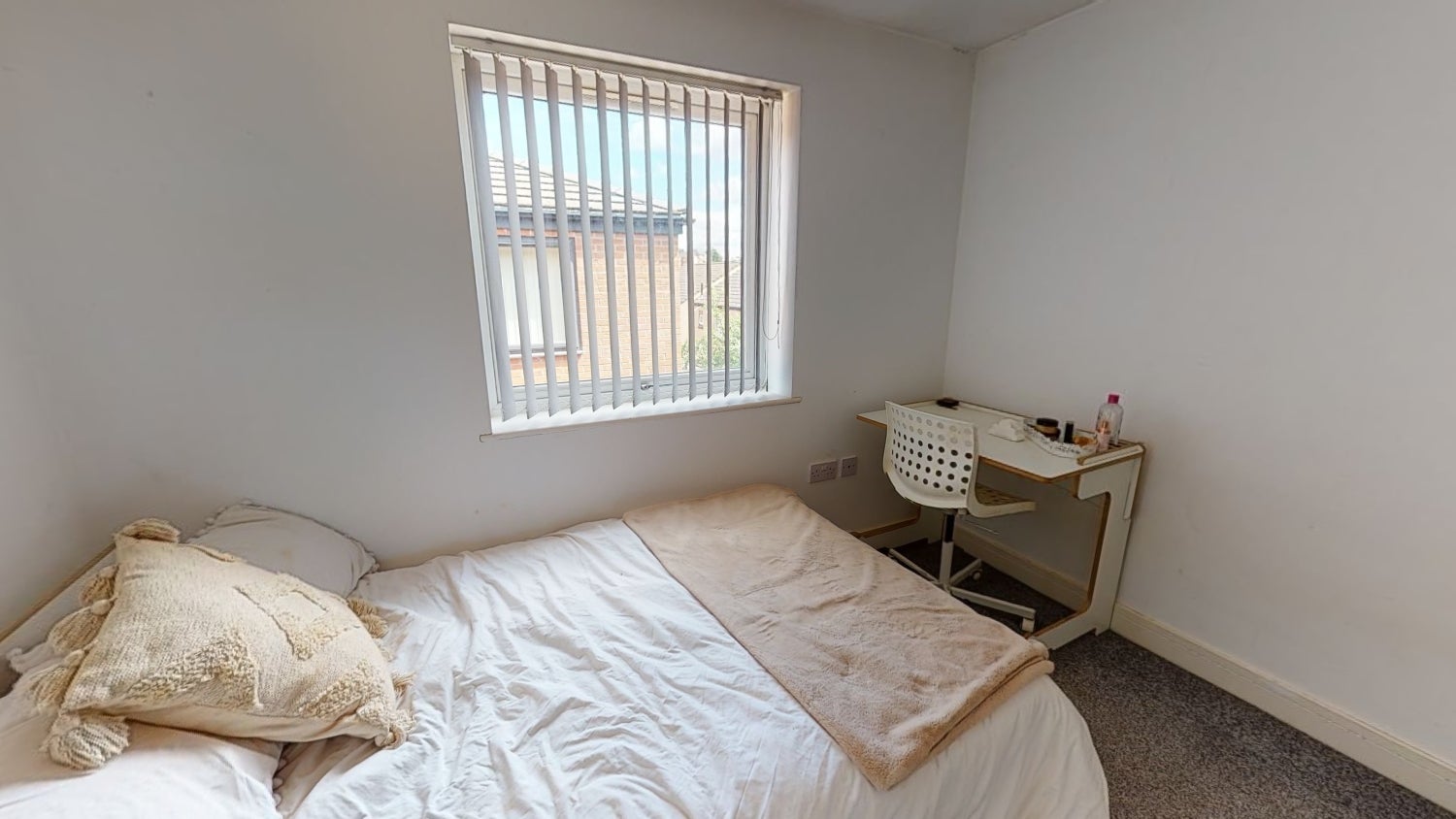 Room Kilbourn Street in Nottingham