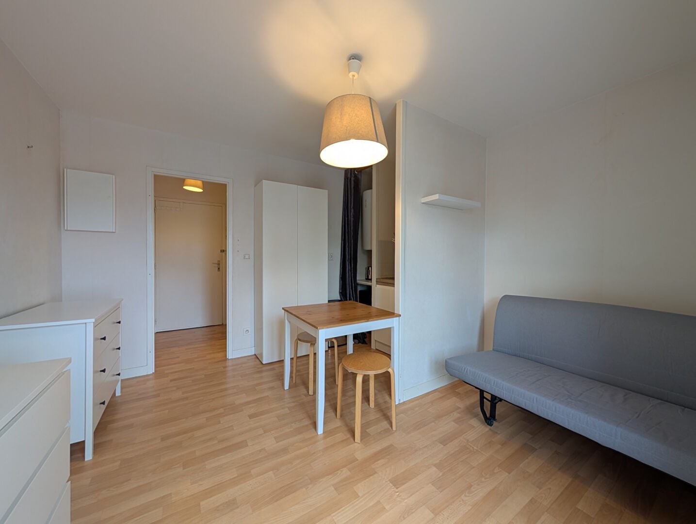 Flat Rue Paul-Louis Courier in Joué-lès-Tours
