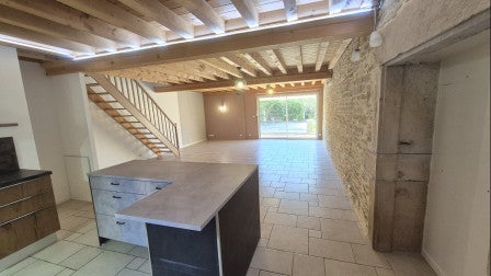 Maison Place du 19 Mars 1962 à La Balme-les-Grottes