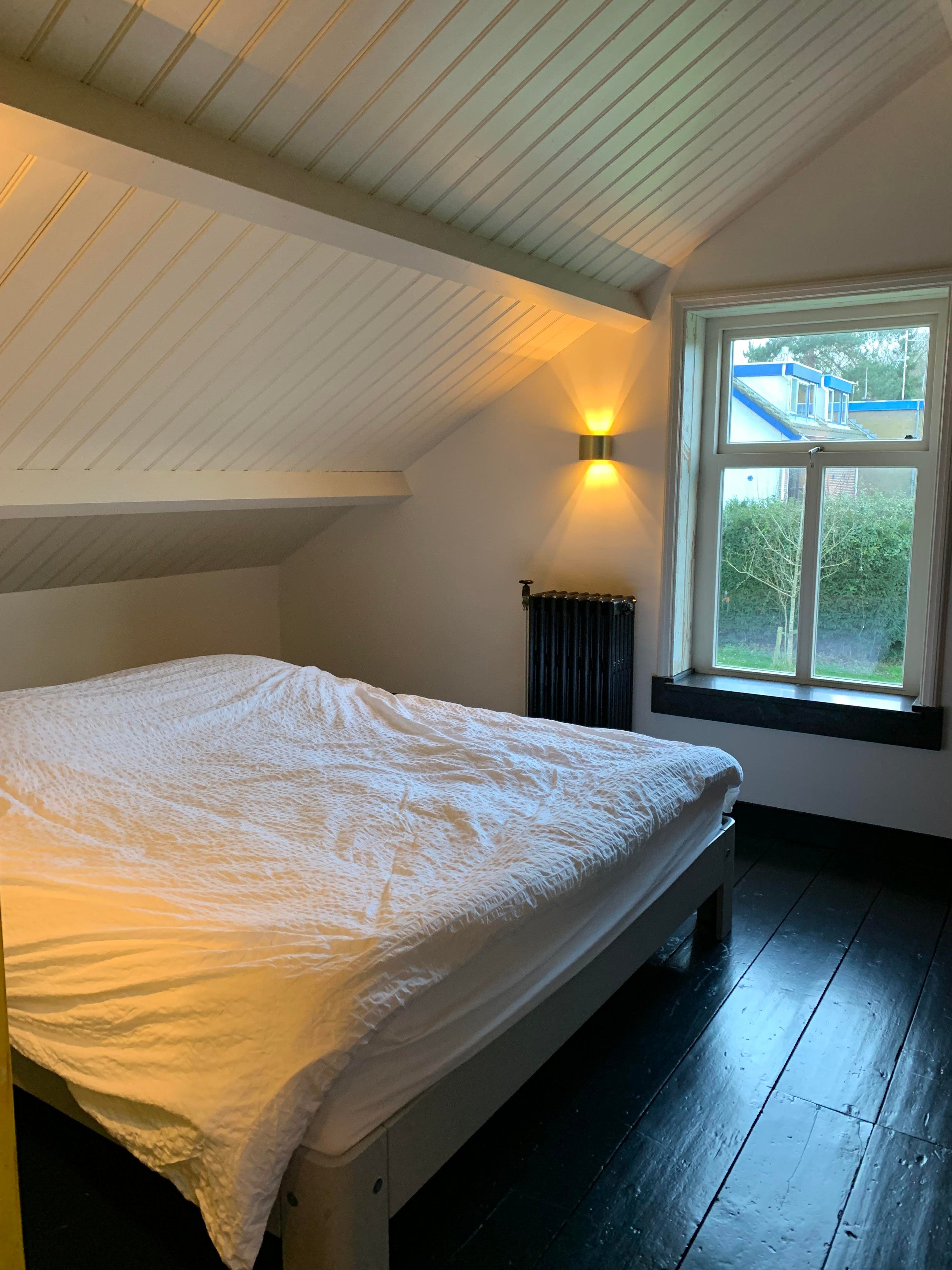 Woning te huur: Koningin Emmaweg, Vrouwenpolder