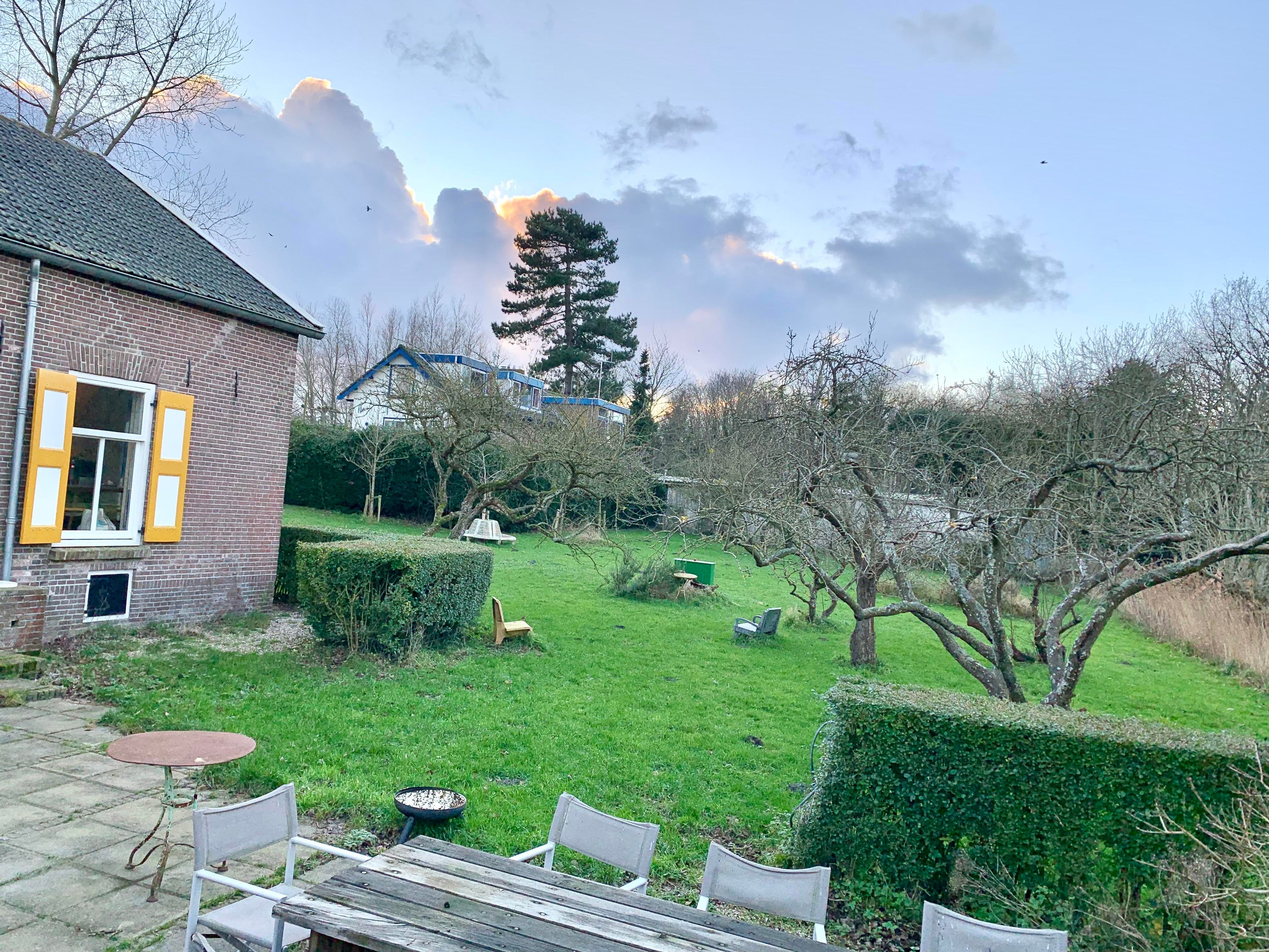 Woning te huur: Koningin Emmaweg, Vrouwenpolder