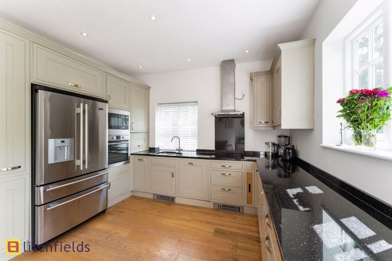 House Willifield Way in London